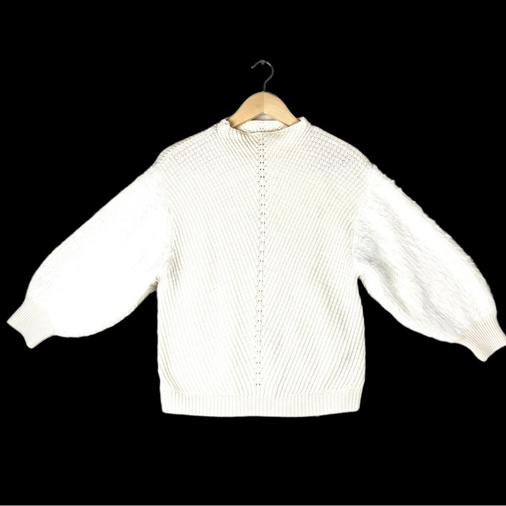 Anthropologie‎ Knitted Knotted mock neck wool blend sweater size S Ivory